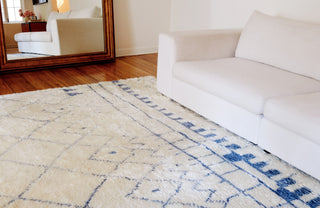 What are Hand-Knotted Rugs?