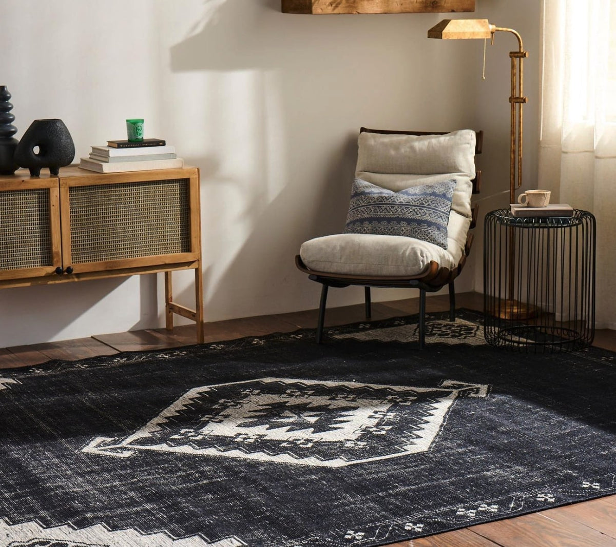 Why Are Persian Rugs So Expensive? Resonnaire Home
